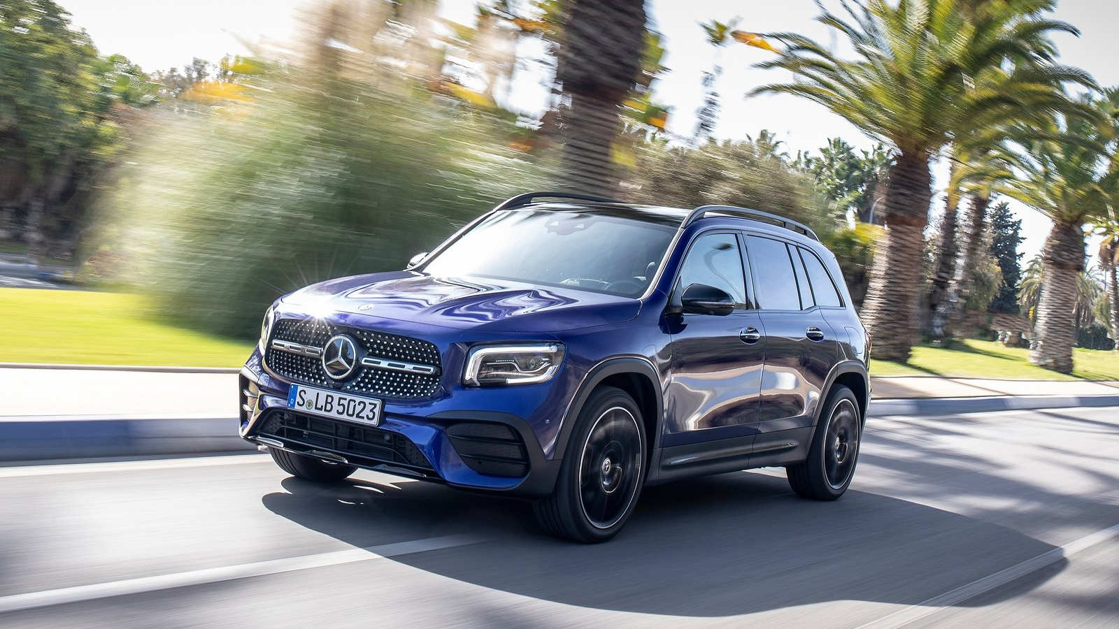 Mercedes GLA 200 VS GLB 180: Επιδόσεις ή χώροι στα ίδια λεφτά?